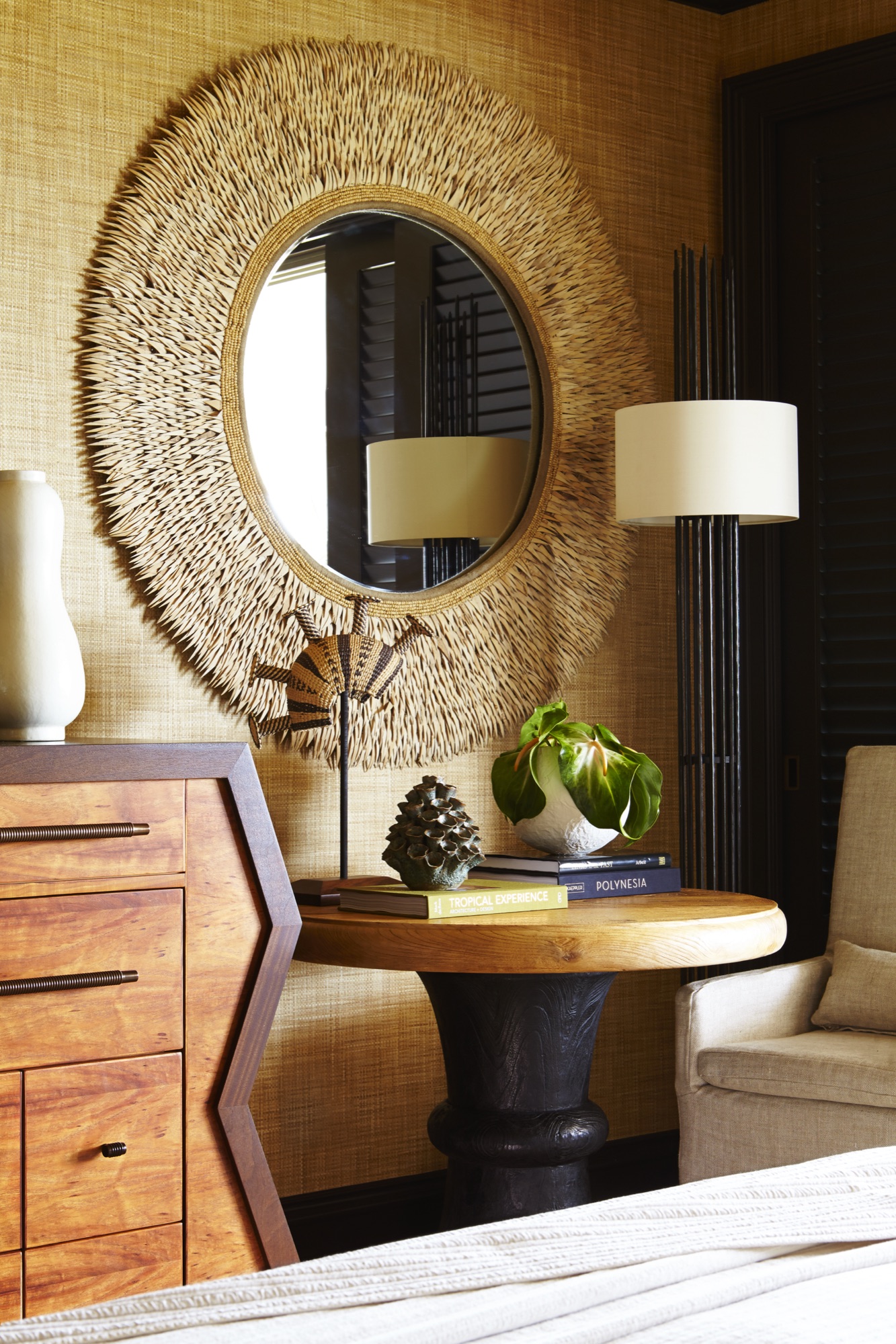 Lanai Suites — interior photo 3 of 6